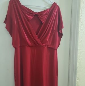 14W Red Bow Back Dress